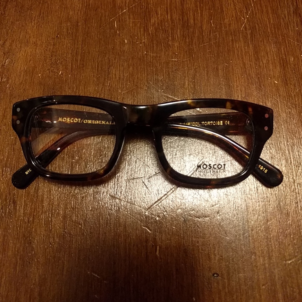SALE! Moscot - Nebb tortoise shell frames (shiny)